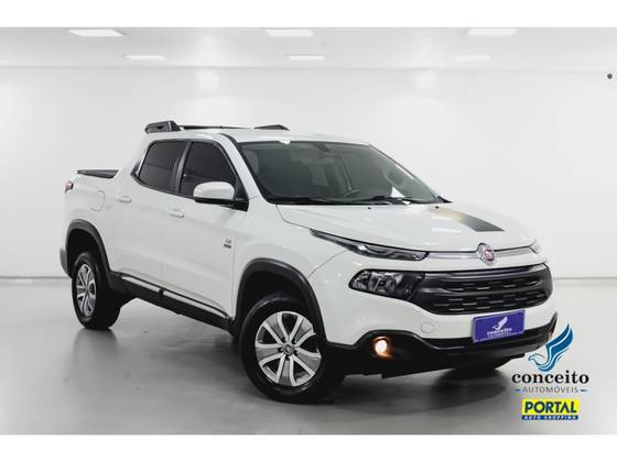 FIAT TORO 2.4 16V MULTIAIR FLEX FREEDOM AT9 FIAT TORO 2.4 16V MULTIAIR FLEX FREEDOM AT9